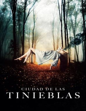 Ciudad de las tinieblas (2021) (Películas)