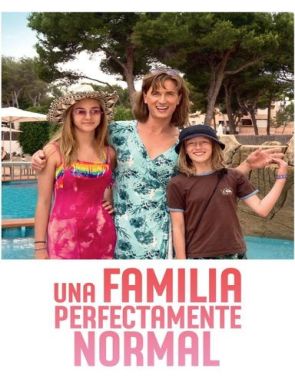Una familia completamente normal (2019) (Películas)