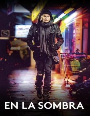 En la penumbra (2024) (Películas)